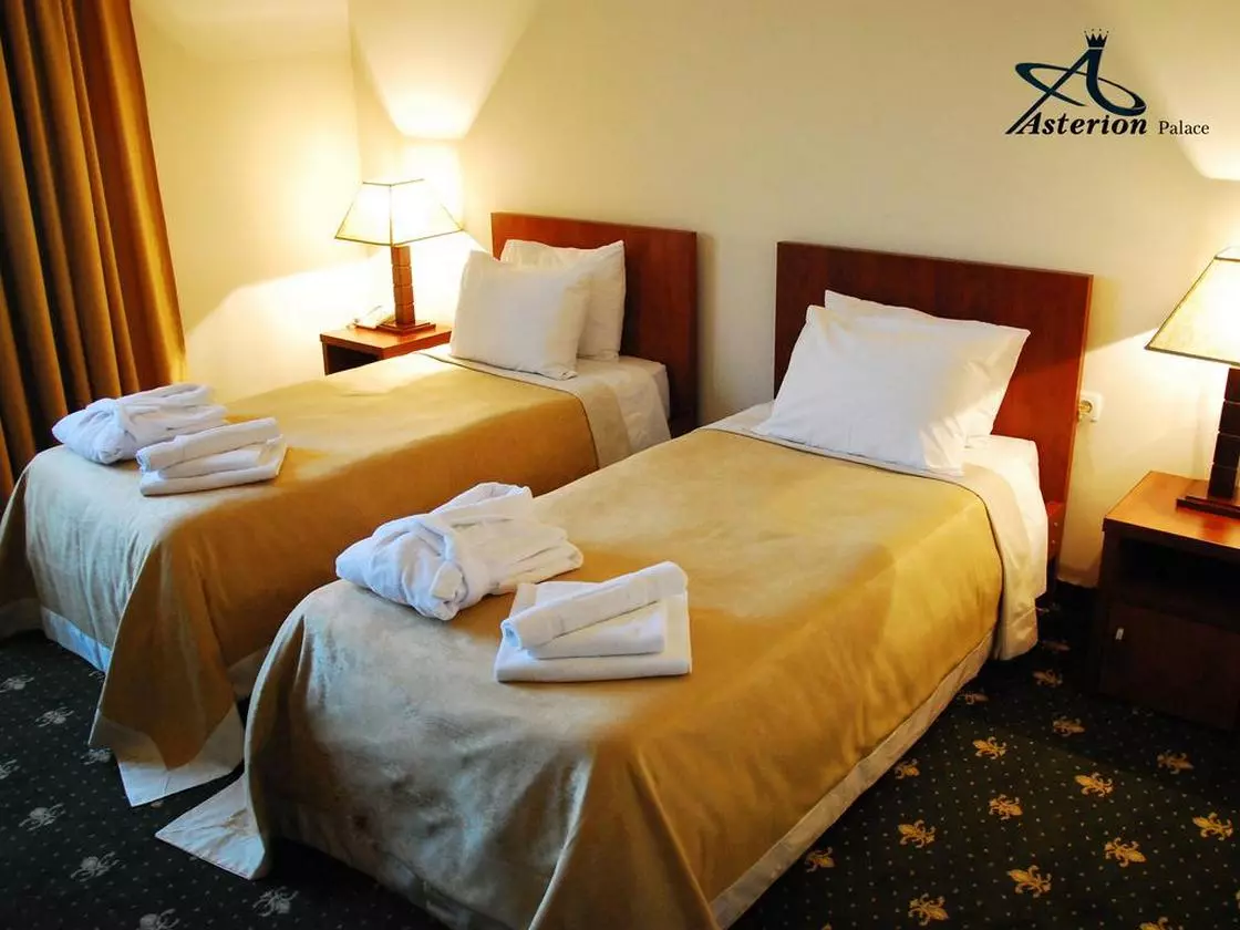 ASTERIONPALACE_EDIT (5).jpg